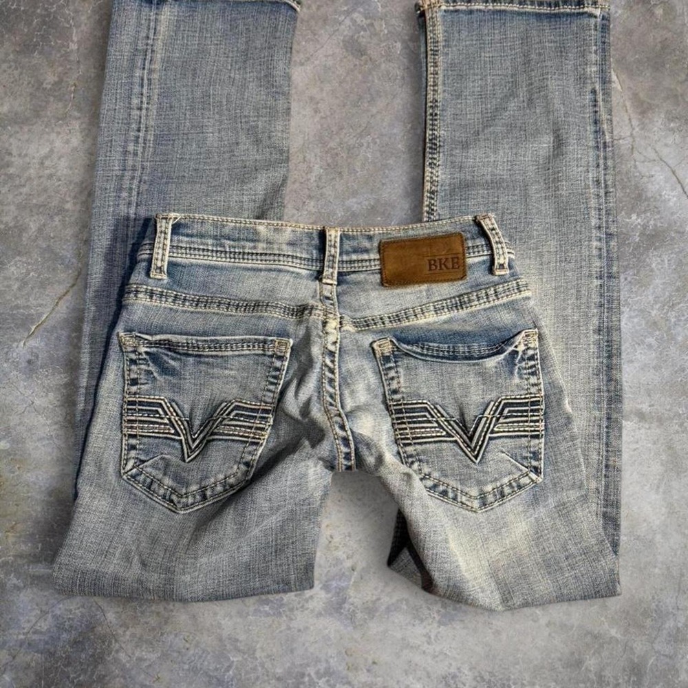 BKE Aiden Light Wash Bootcut Jeans Women's Size 26.5 Y2K Low Rise Stretch Denim